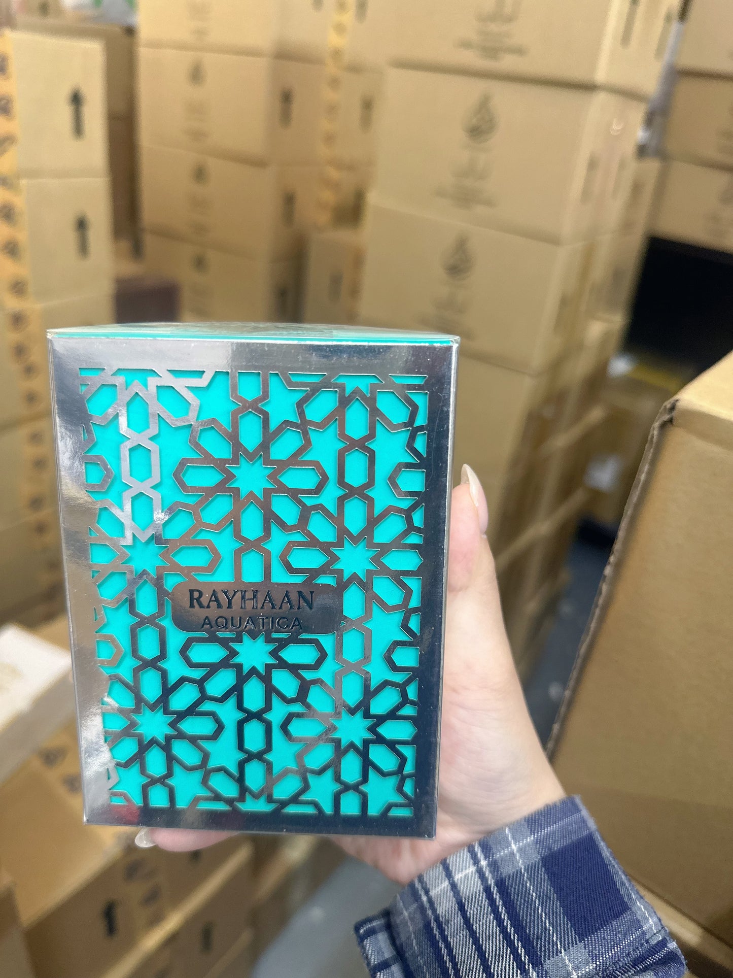 Rayhaan Aquatica Eau de Parfum 100ml -  Floral Amaderada Ahumada para Hombre